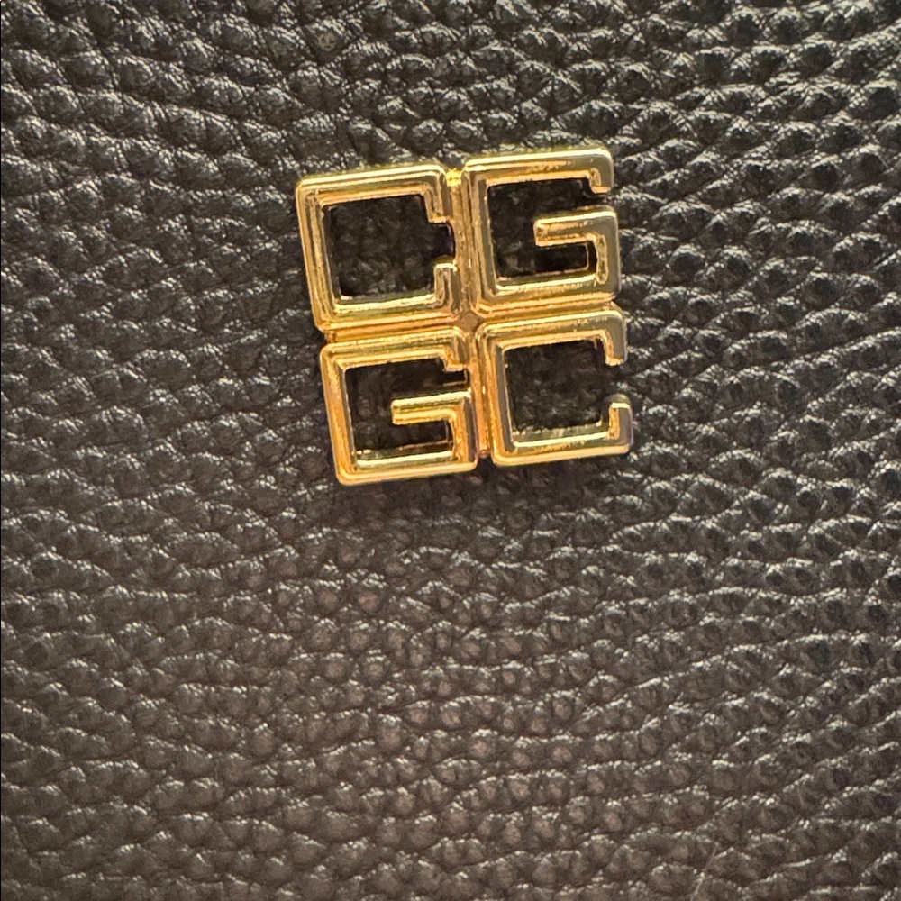 RFID Blocking Wristlet Clutch - Picture 4 of 4